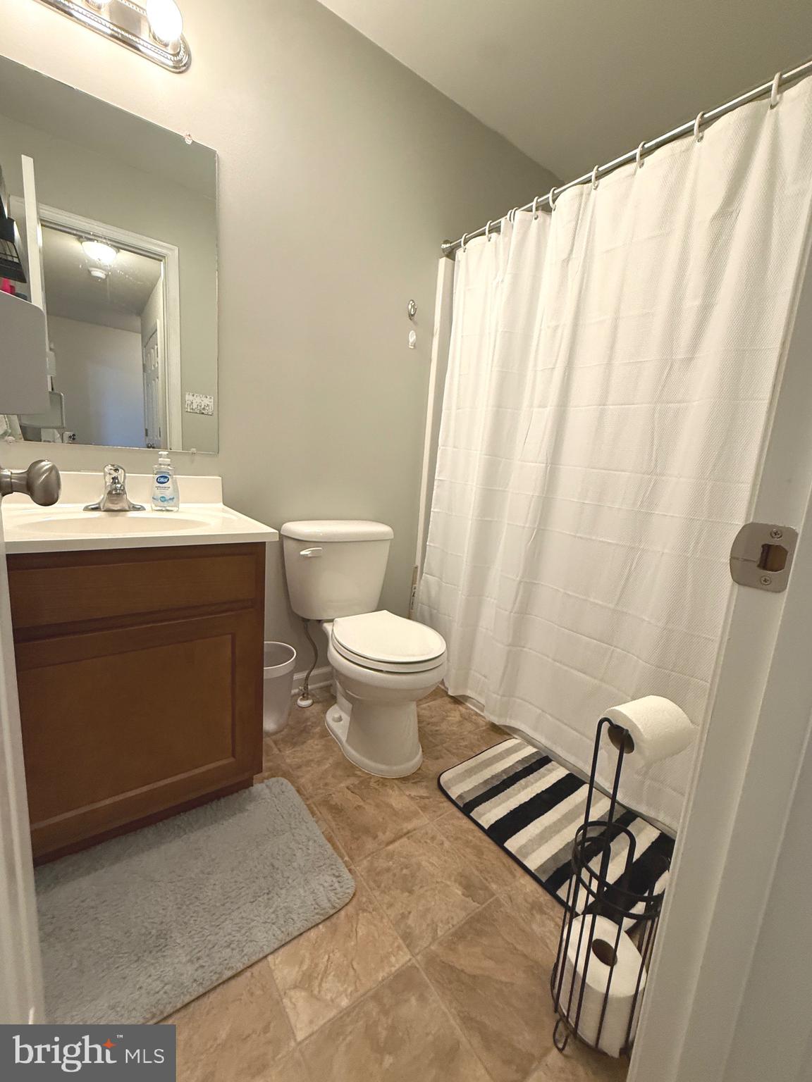 INWOOD VILLAGE - Residential