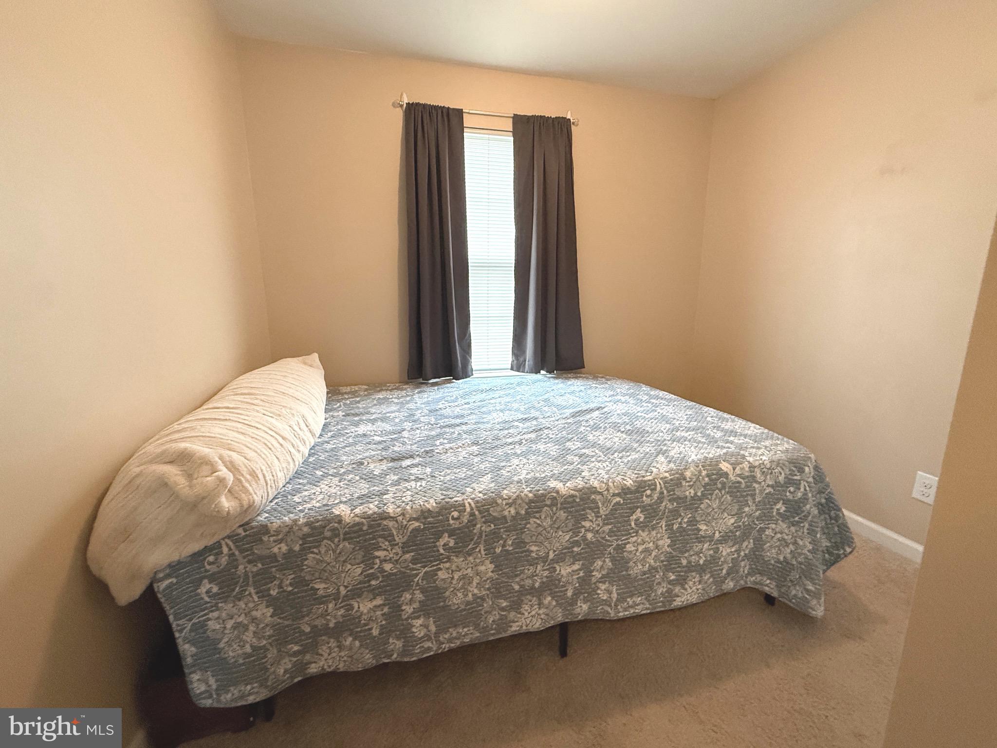 INWOOD VILLAGE - Residential