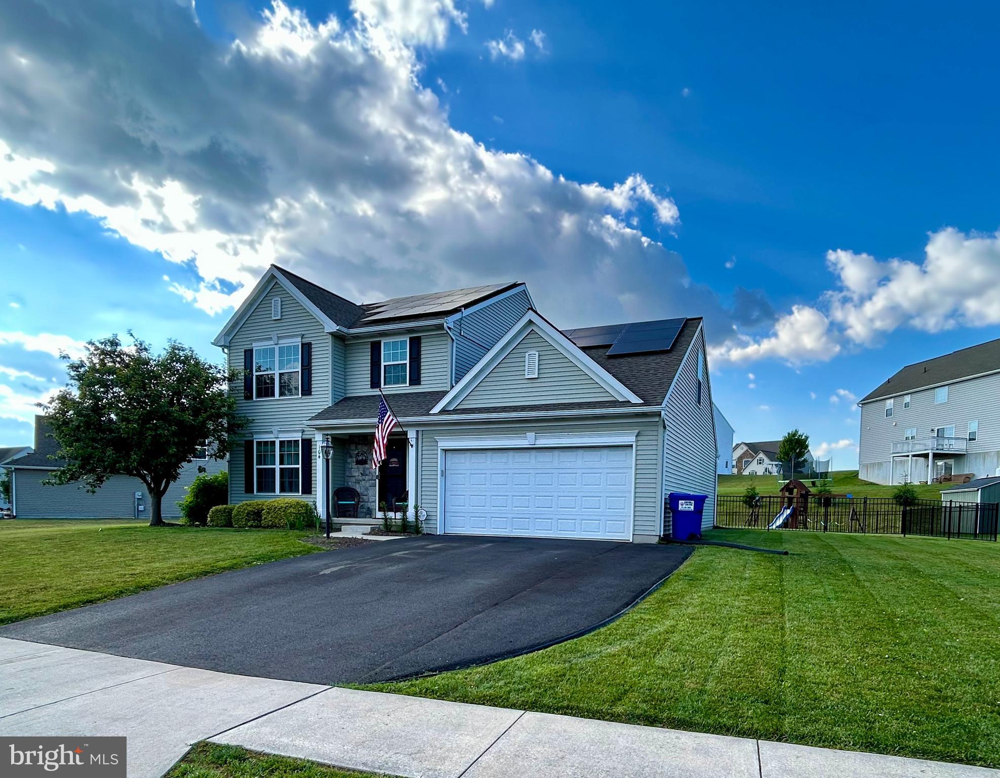 104 OAKEN WAY