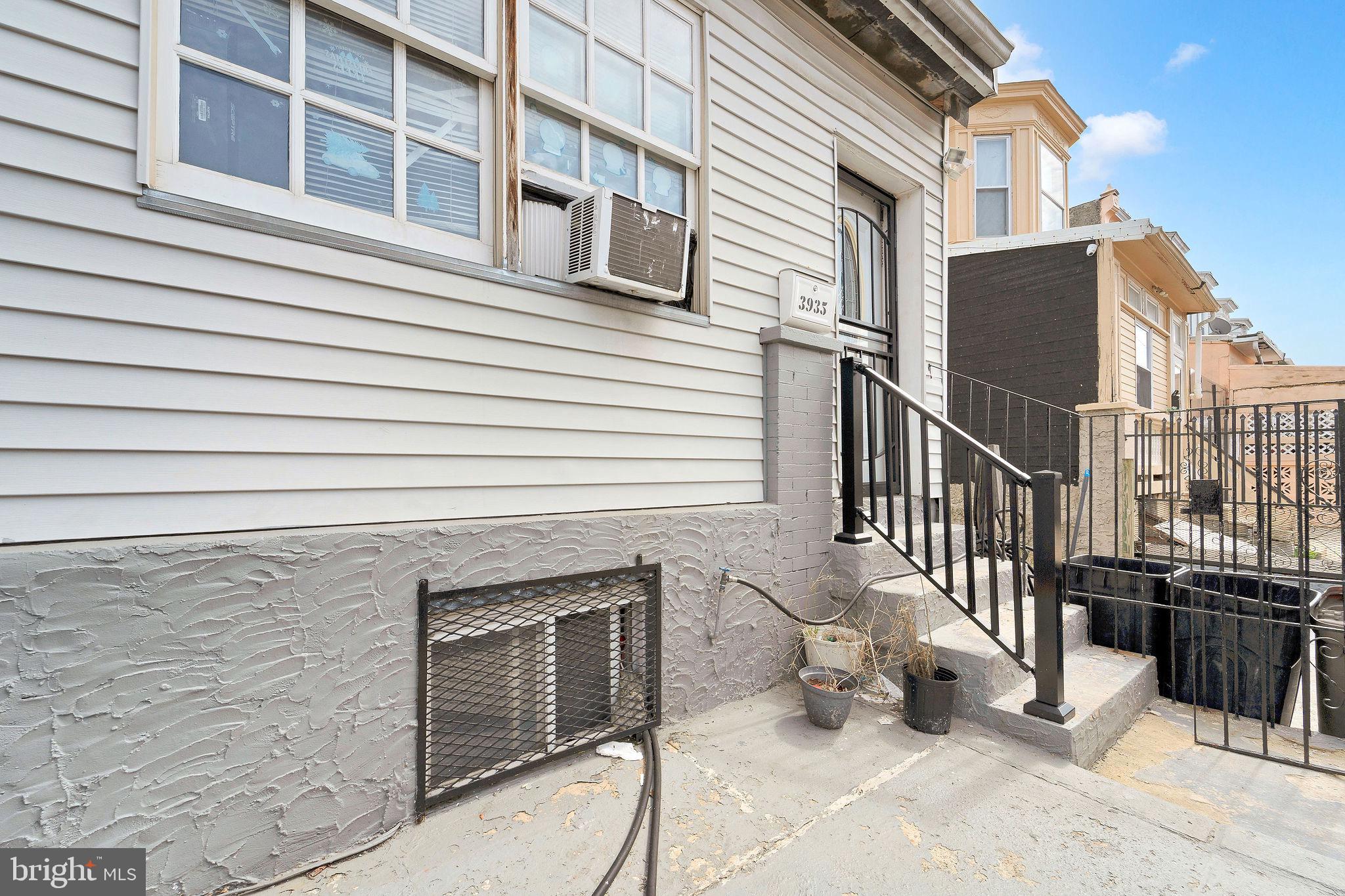 3935 N 8TH STREET