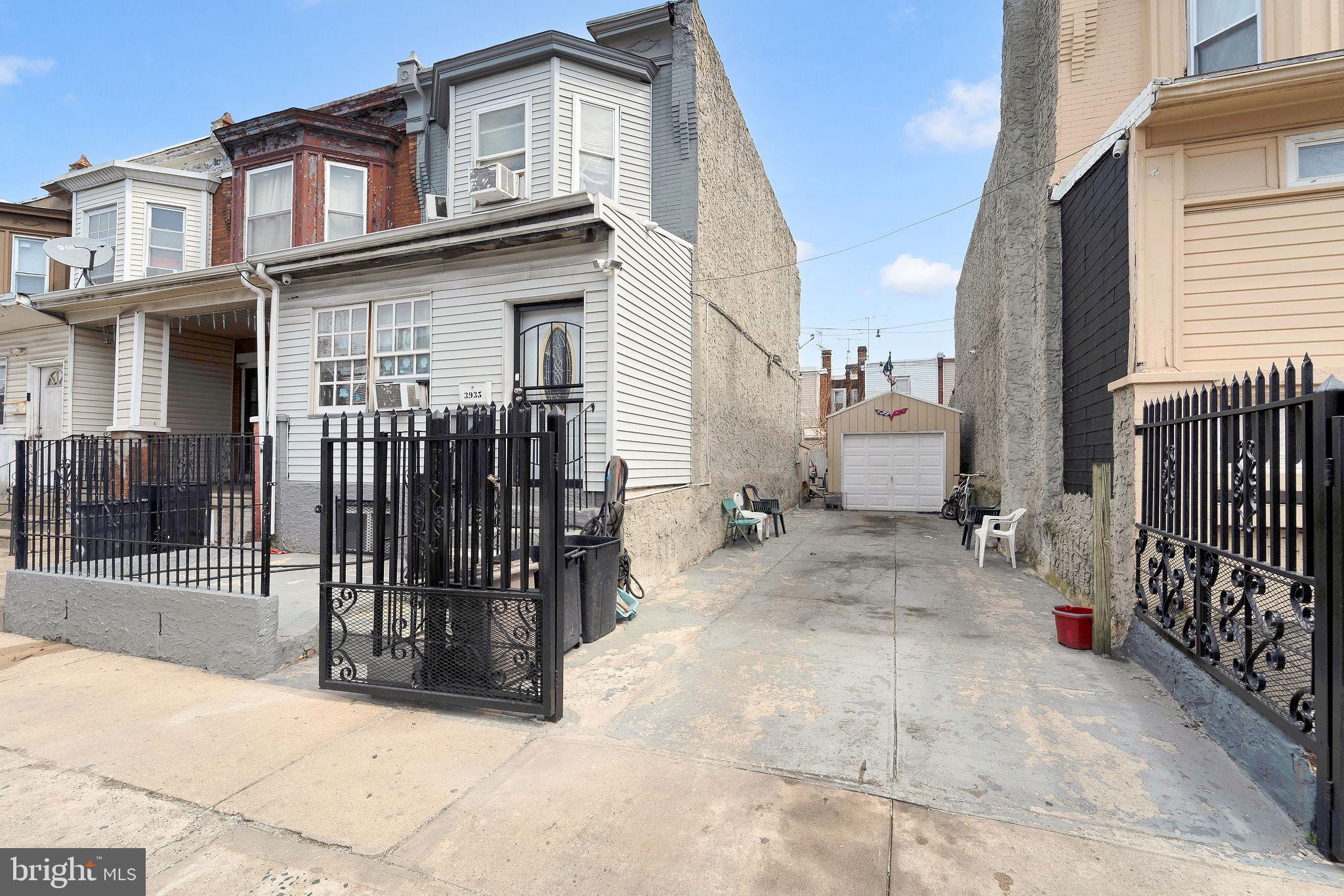 3935 N 8TH STREET