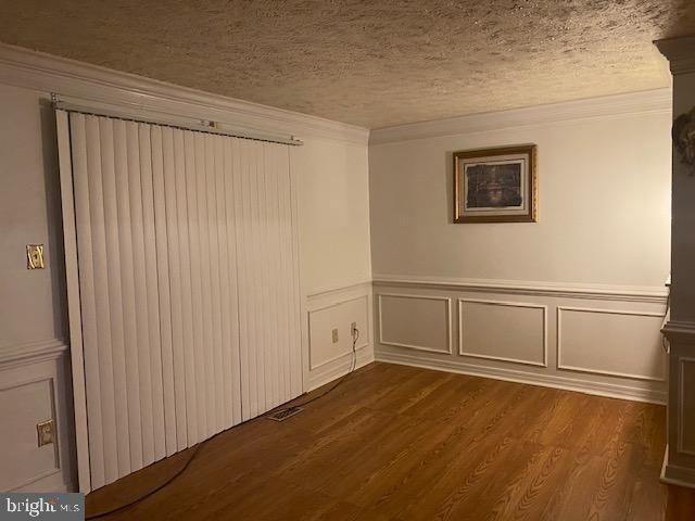 CAMBRIDGE SQUARE - Residential