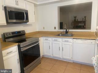 CAMBRIDGE SQUARE - Residential