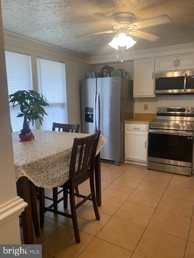 CAMBRIDGE SQUARE - Residential