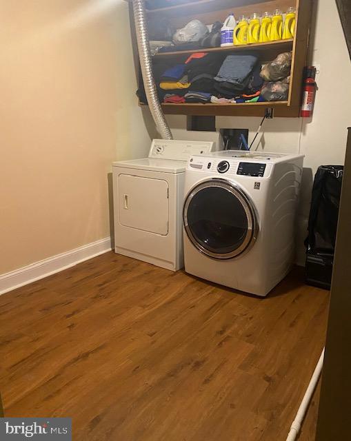 CAMBRIDGE SQUARE - Residential