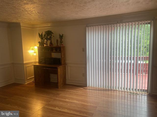 CAMBRIDGE SQUARE - Residential