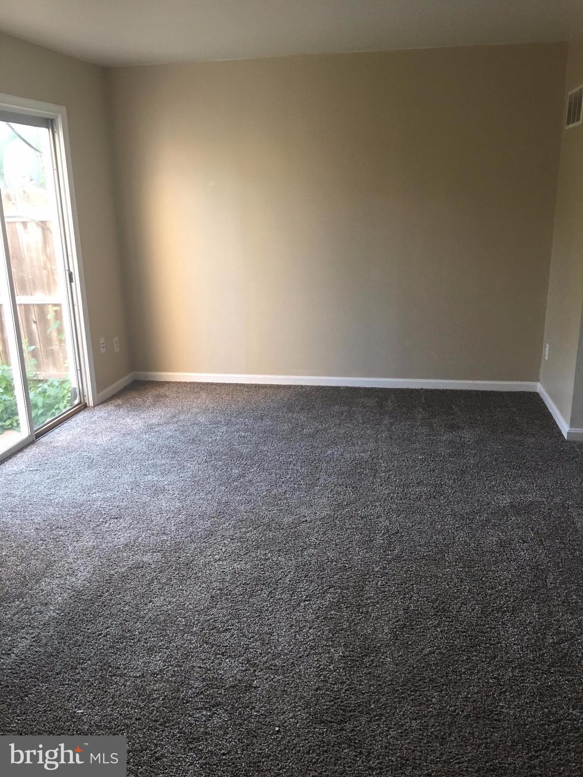 PARKWAY SQUARE PLAT ONE - Residential