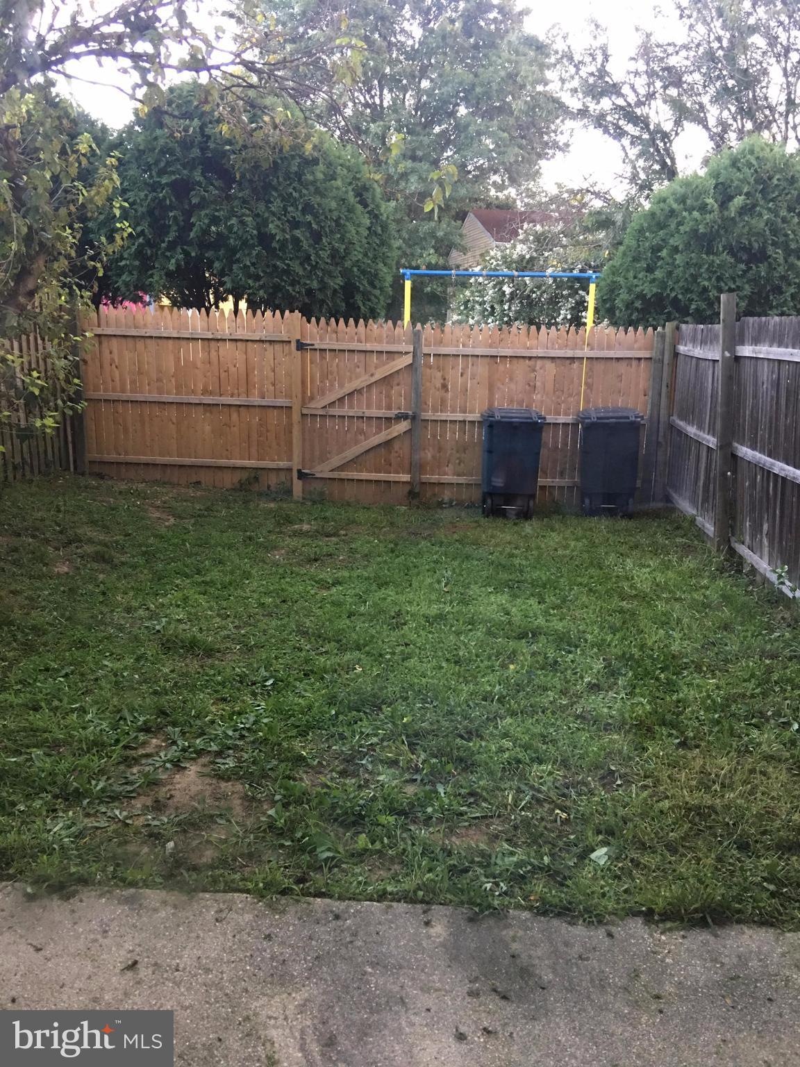 PARKWAY SQUARE PLAT ONE - Residential