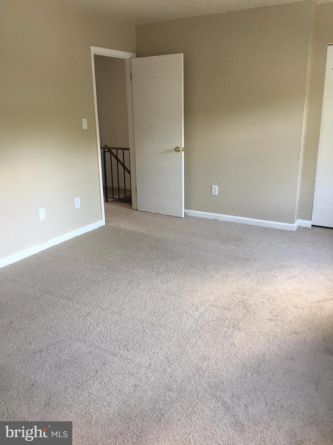 PARKWAY SQUARE PLAT ONE - Residential