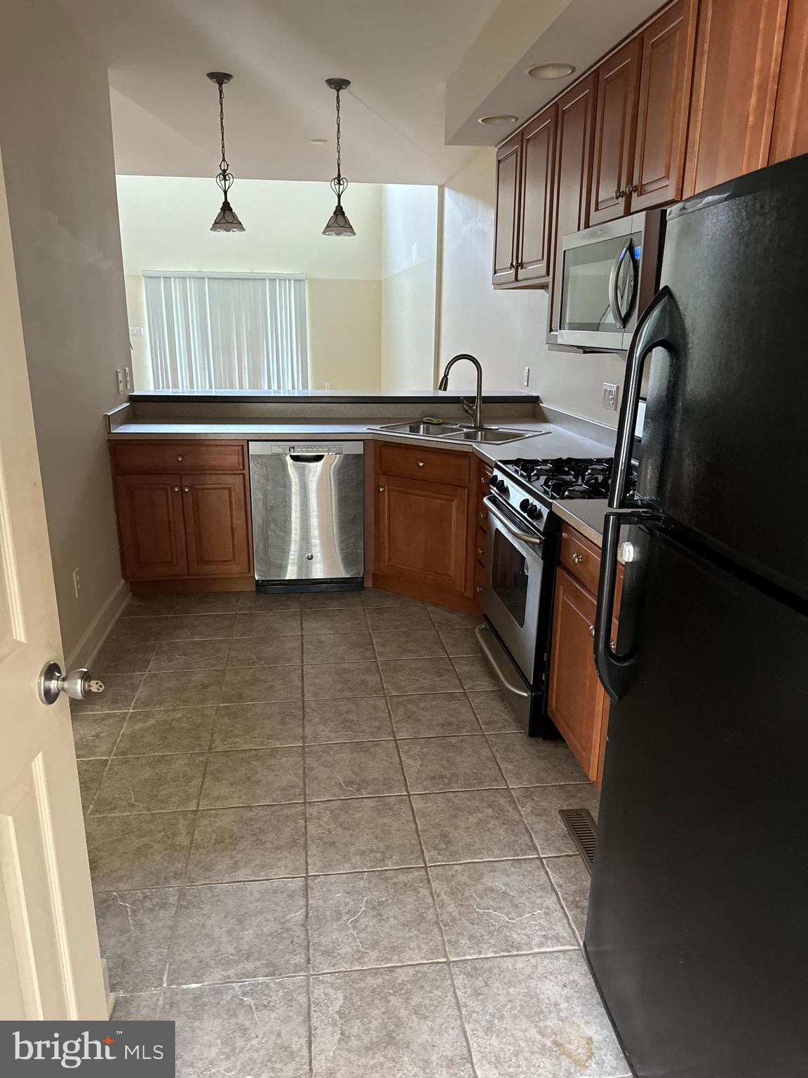 KINGSWOOD - Residential