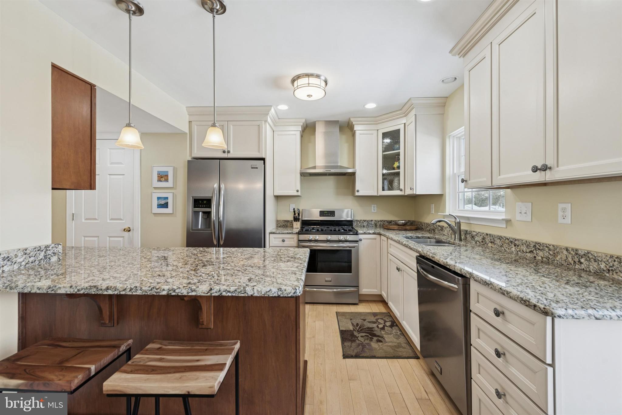 PLUM TREE VILLAGE - Residential