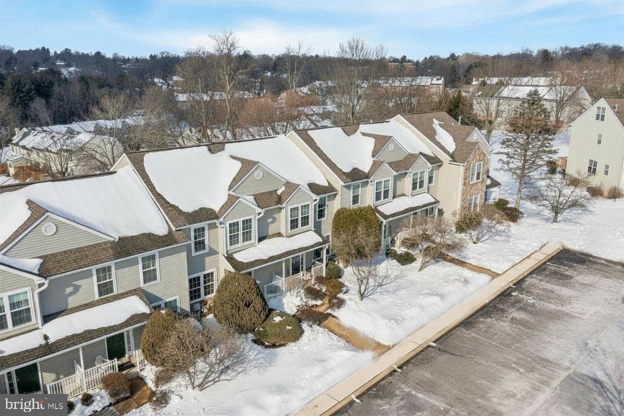 PLUM TREE VILLAGE - Residential