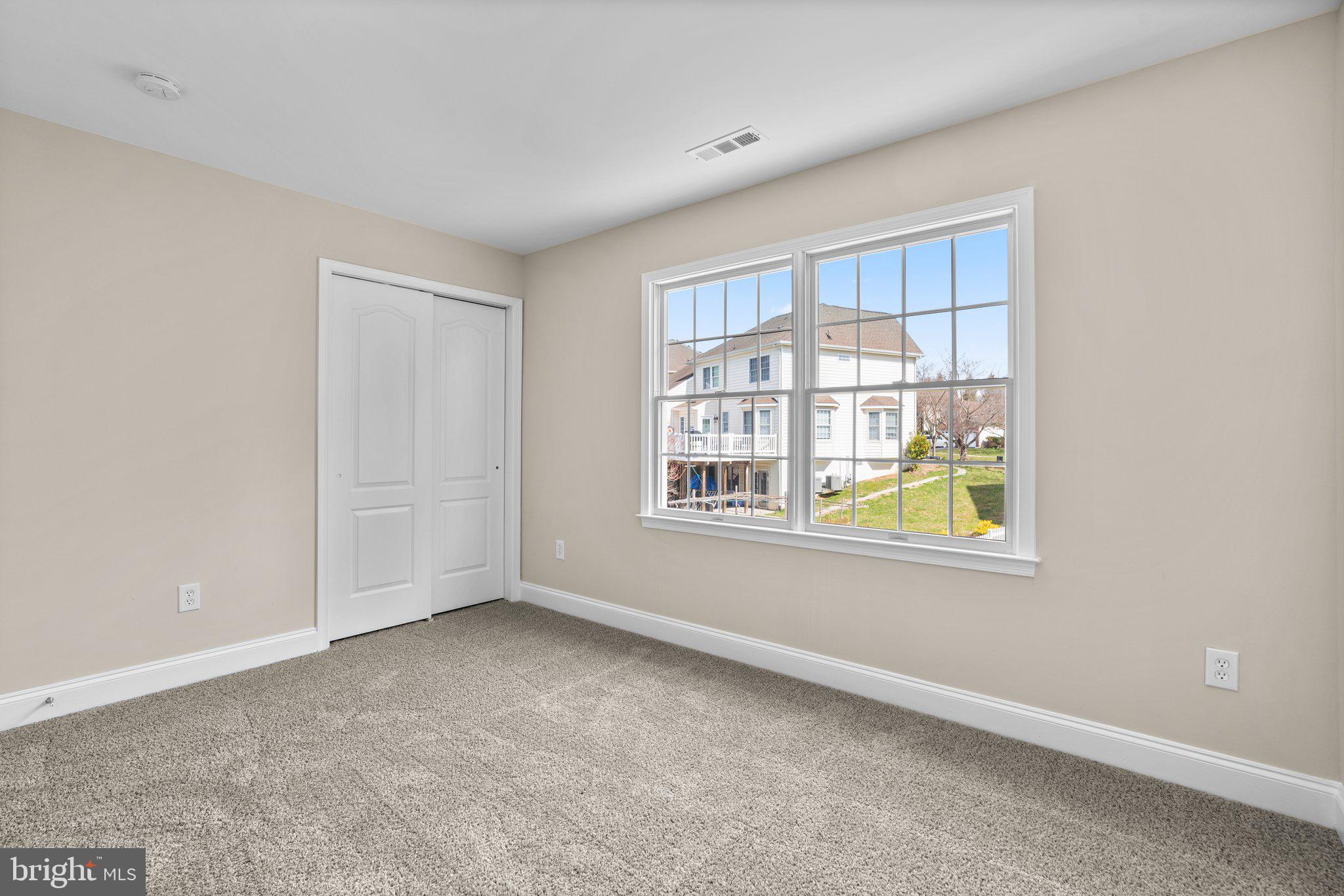 THE ESTATES AT WOODCLIFFE PARK - Residential