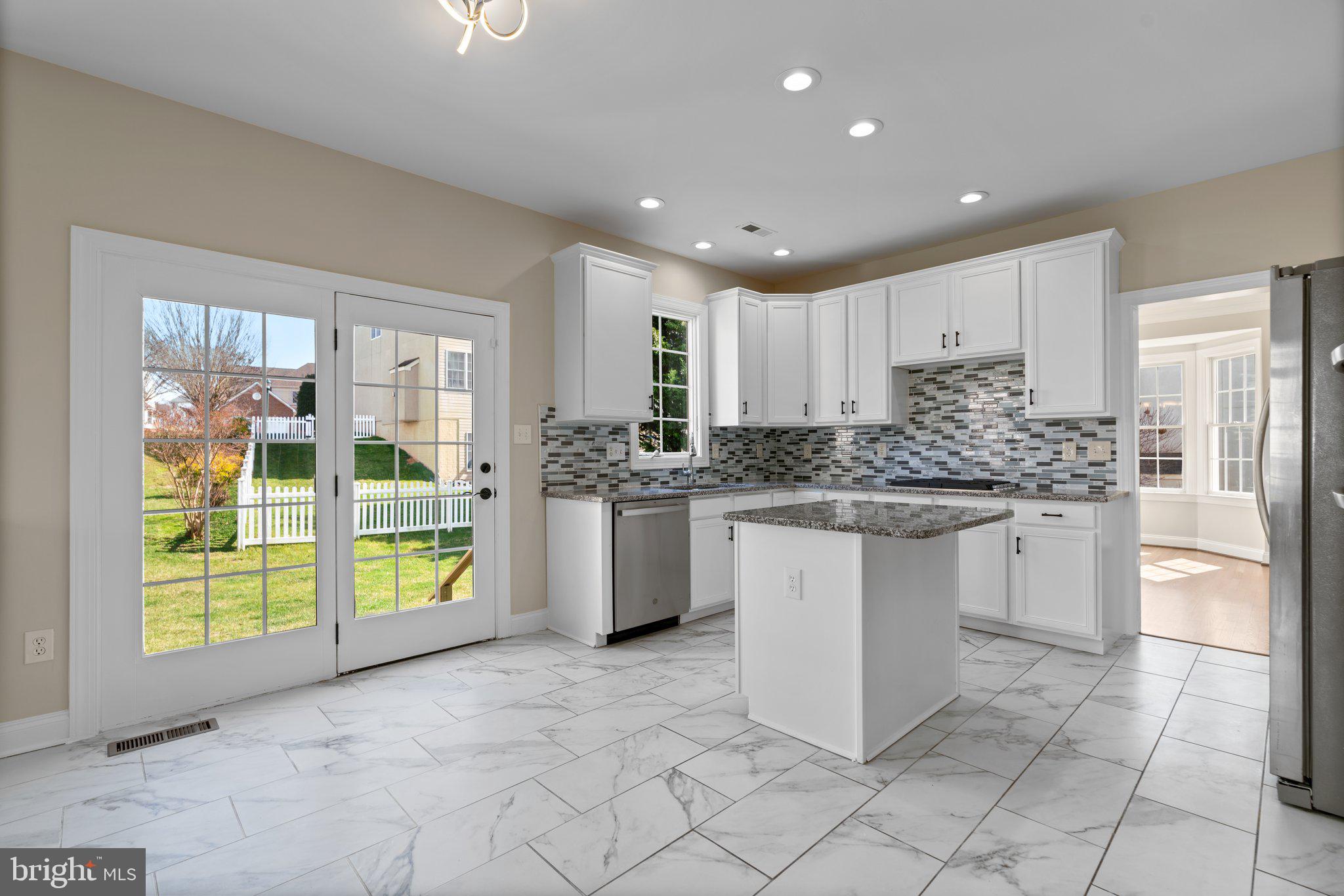 THE ESTATES AT WOODCLIFFE PARK - Residential