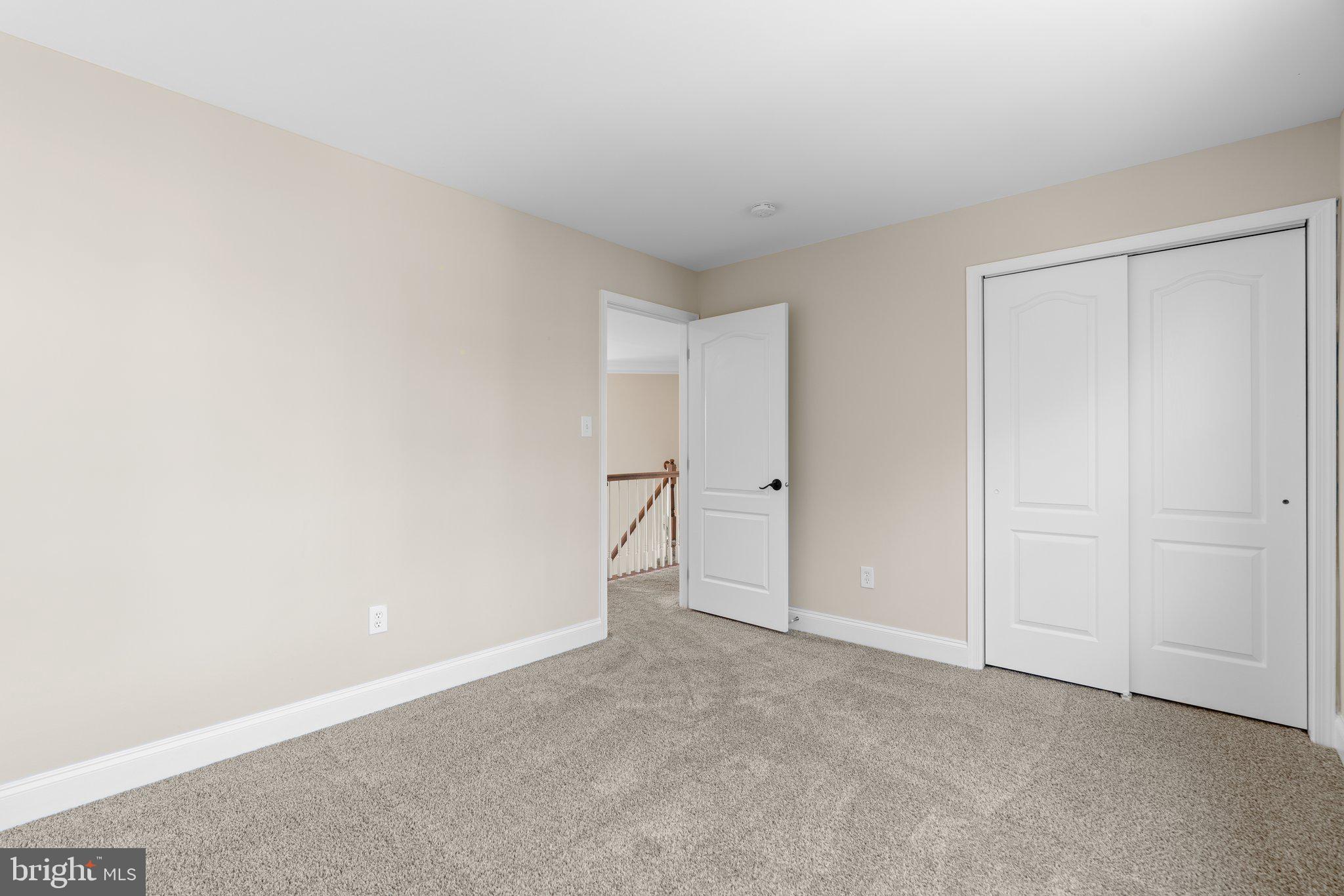 THE ESTATES AT WOODCLIFFE PARK - Residential