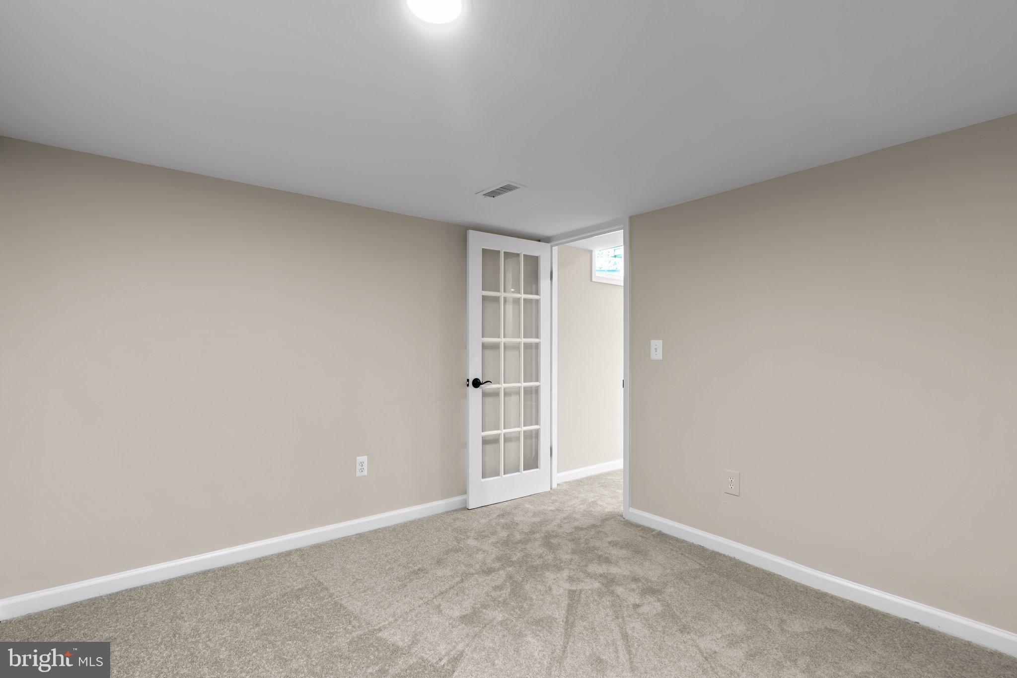 THE ESTATES AT WOODCLIFFE PARK - Residential