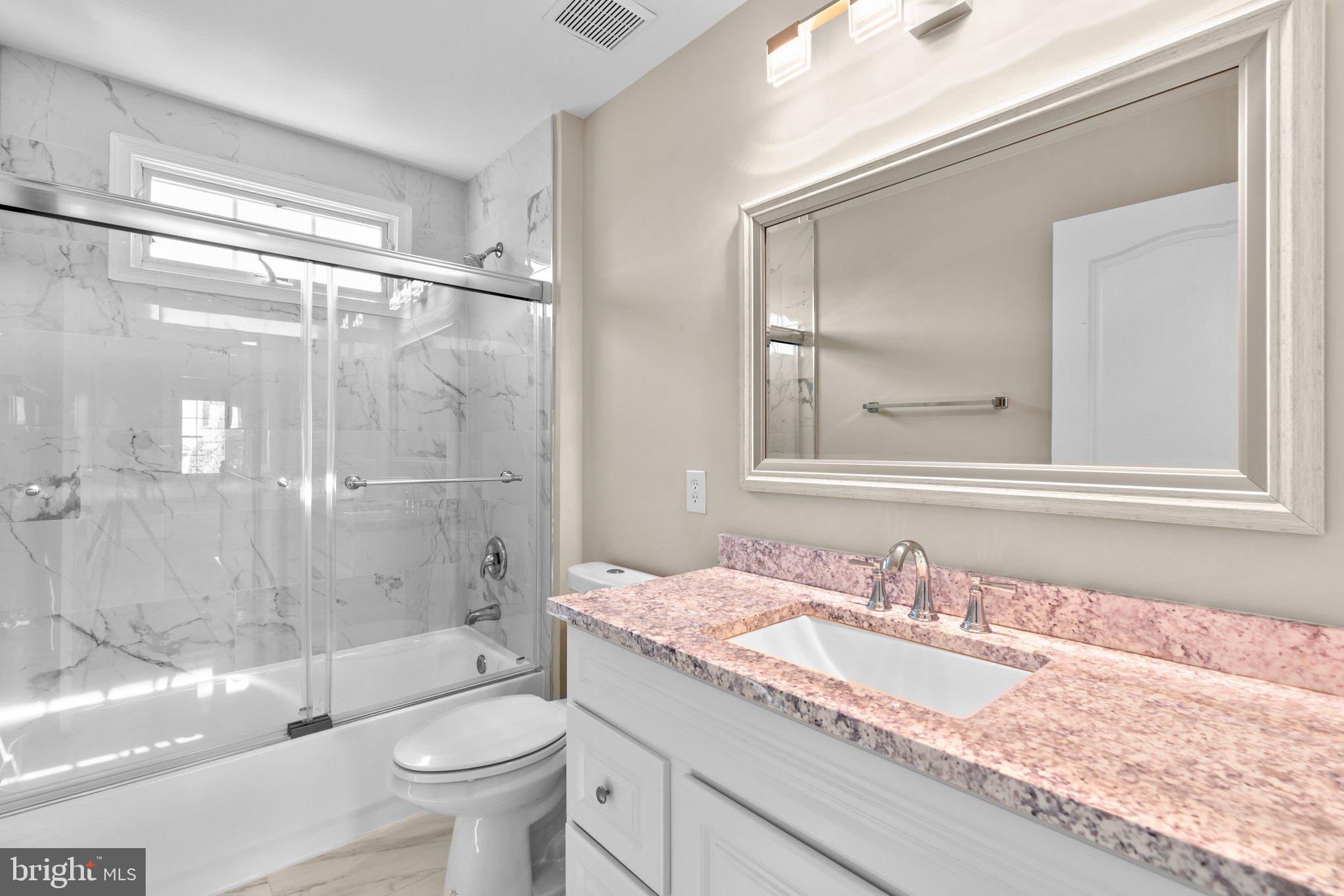 THE ESTATES AT WOODCLIFFE PARK - Residential