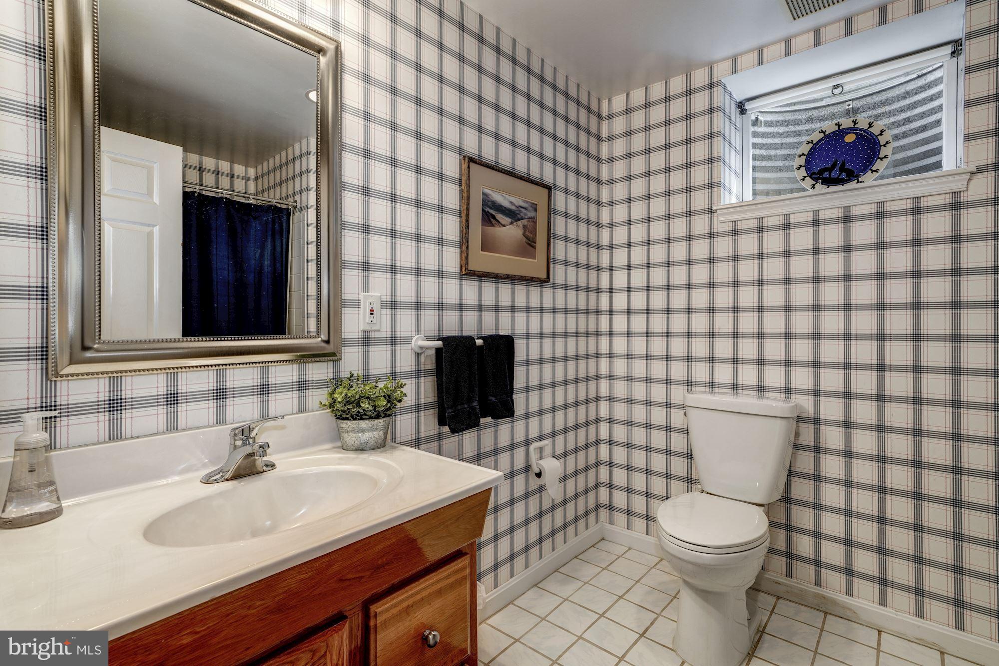 RIVER FALLS - Residential