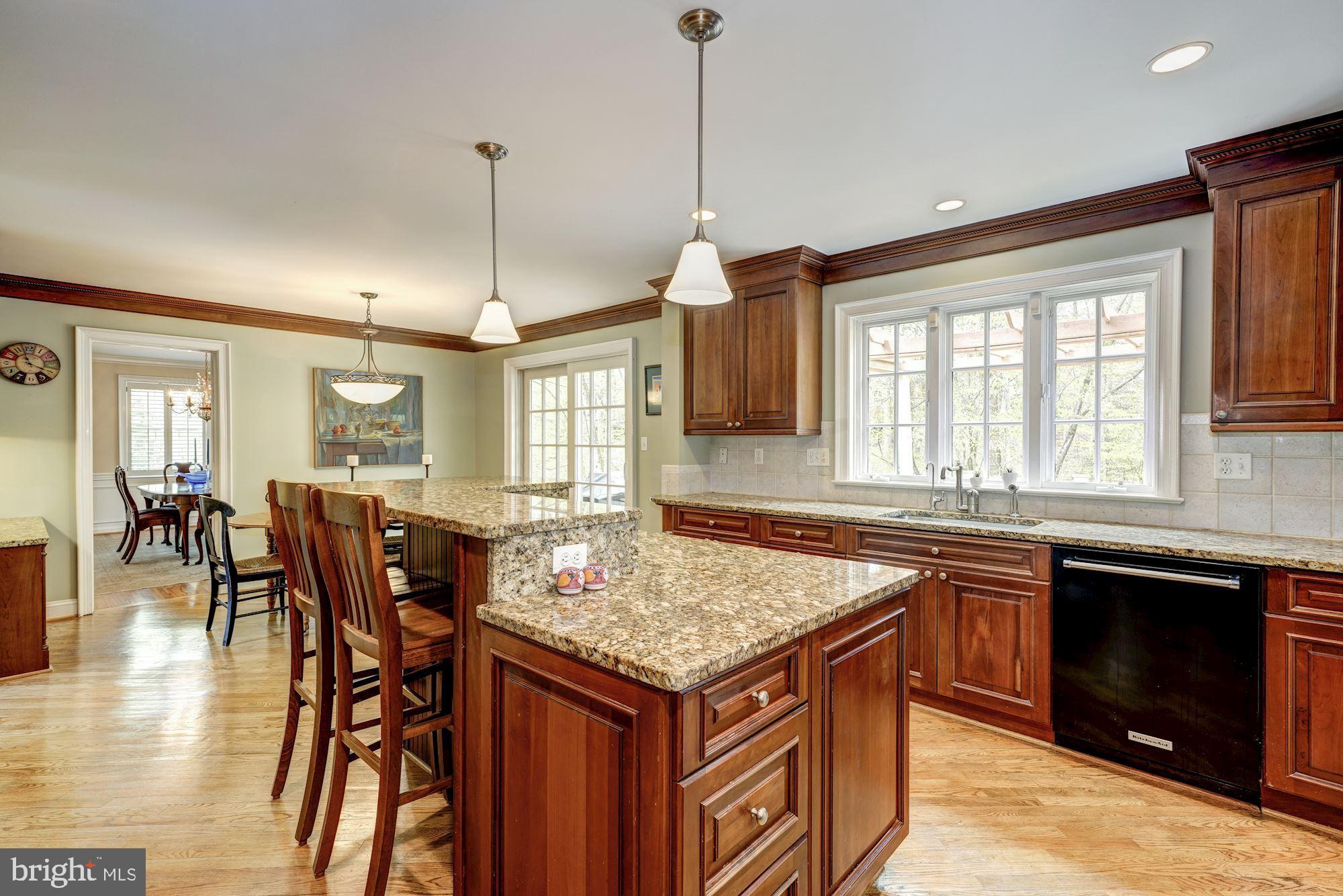 RIVER FALLS - Residential