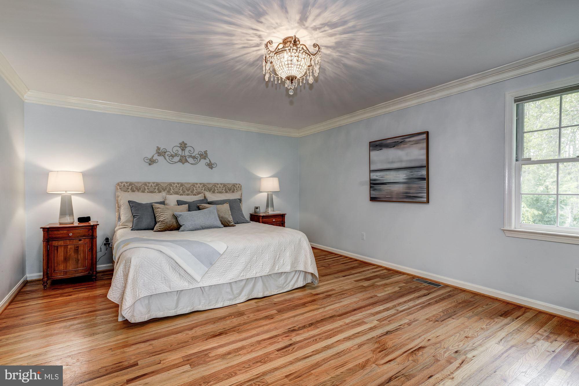 RIVER FALLS - Residential