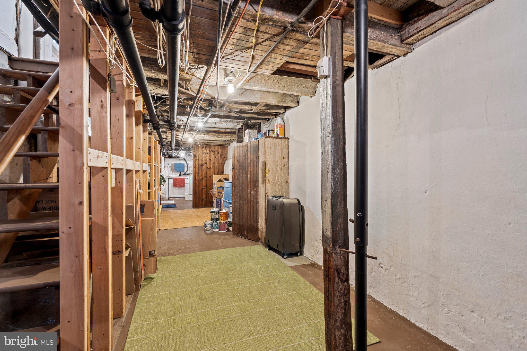 FAIRMOUNT - Residential