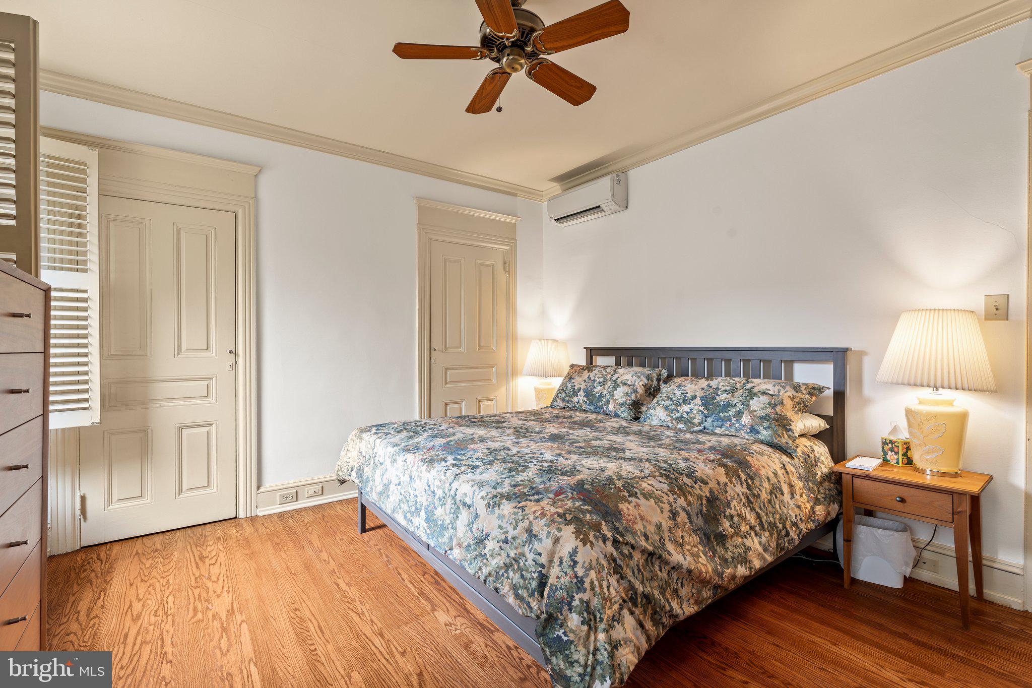 FAIRMOUNT - Residential