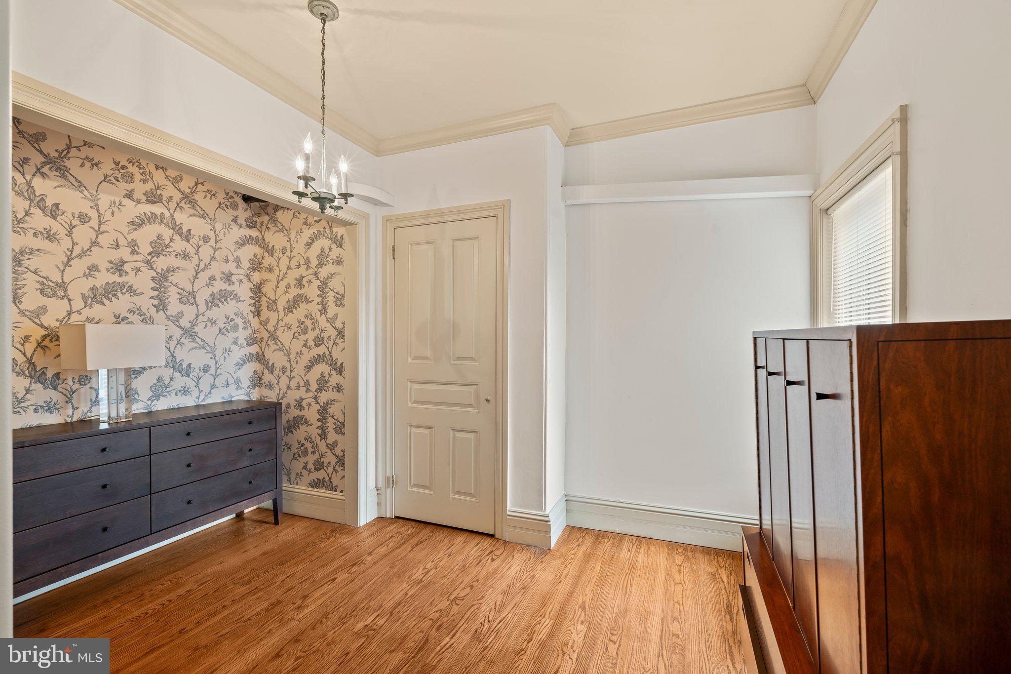 FAIRMOUNT - Residential