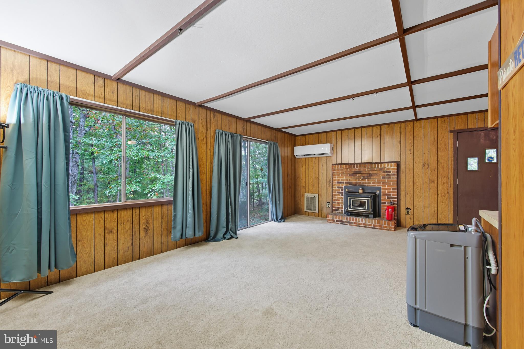 SUNDANCE RETREAT - Residential