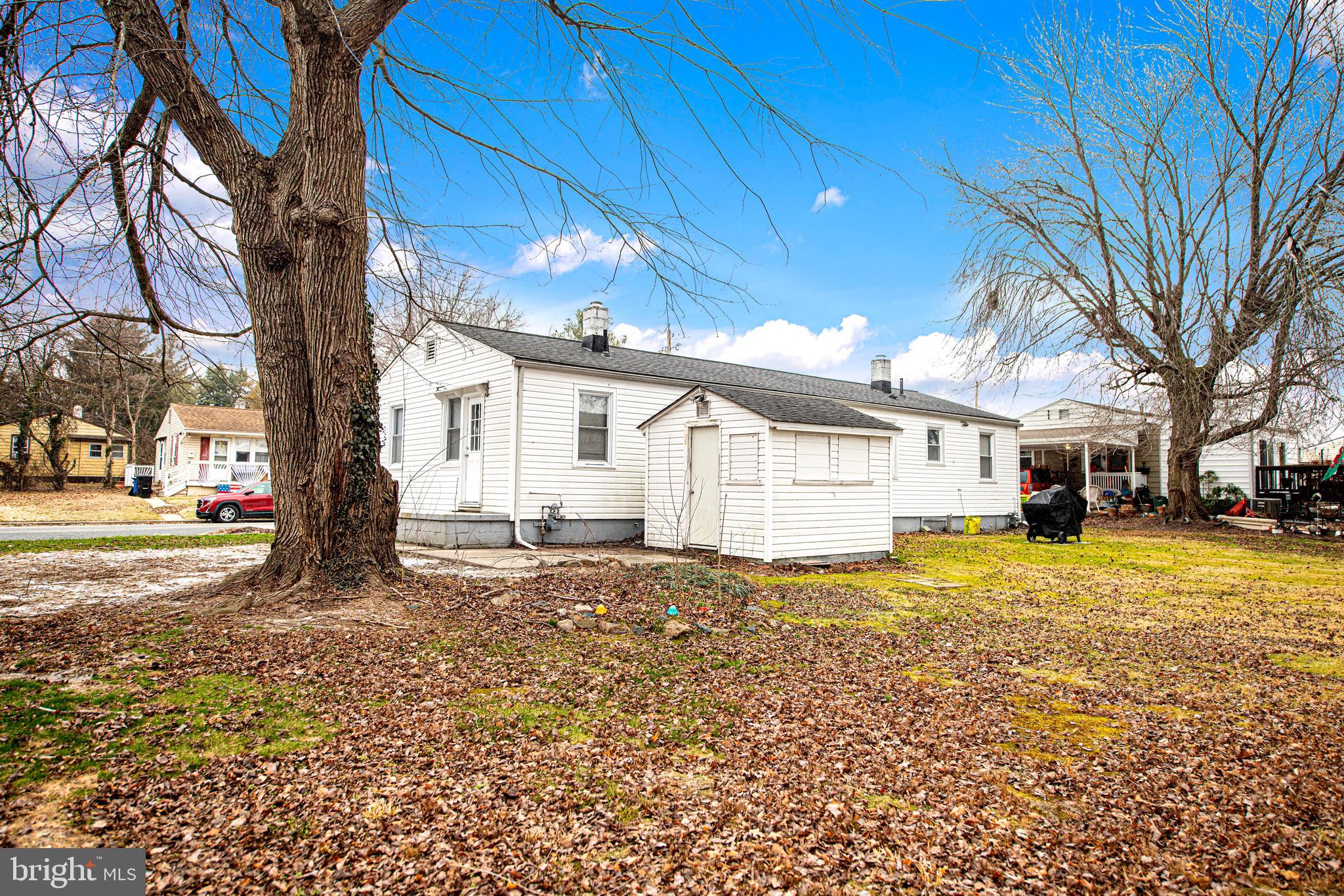 CONCORD FIELDS - Residential Lease