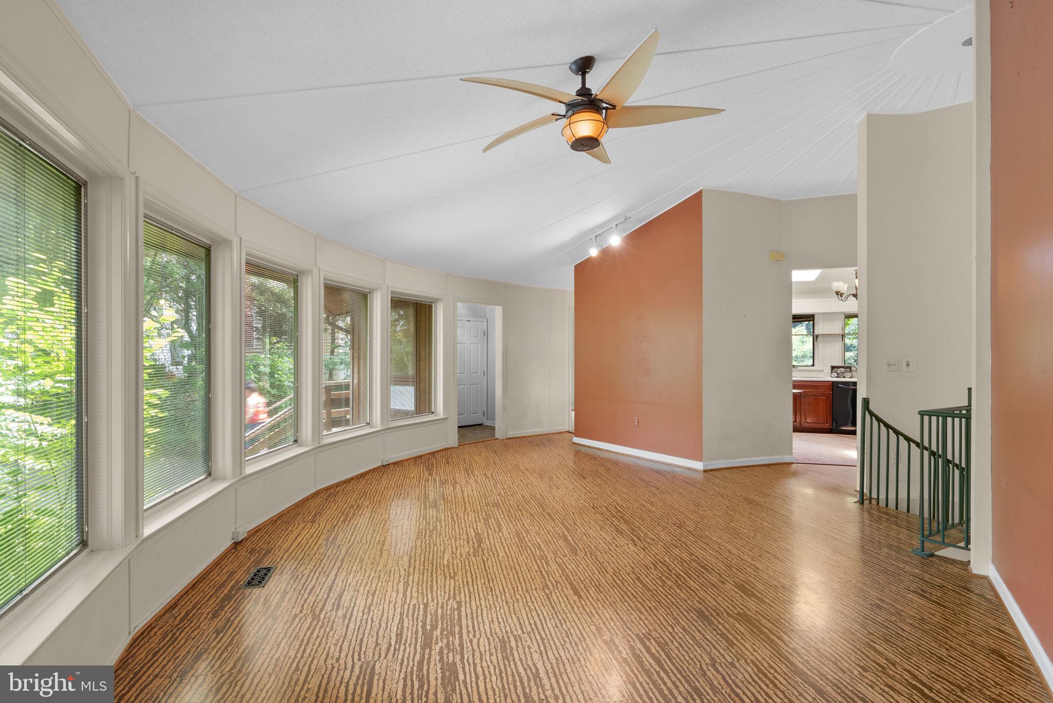 HERALD HARBOR - Residential