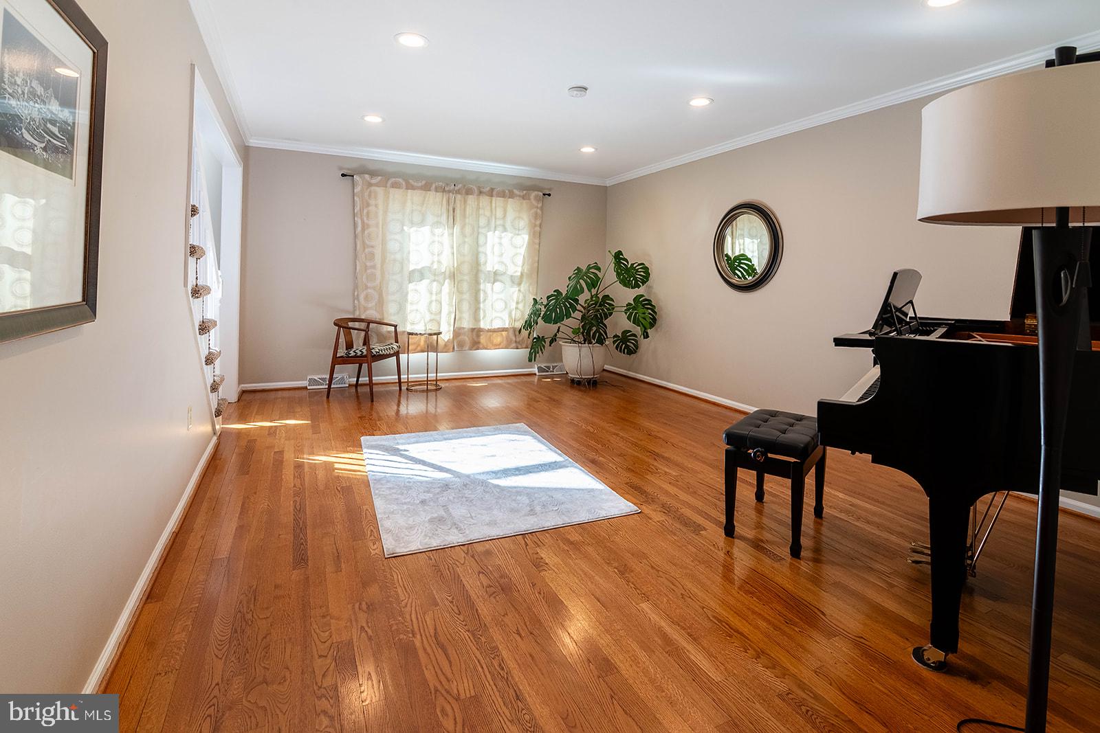 1603 WINCHESTER DRIVE