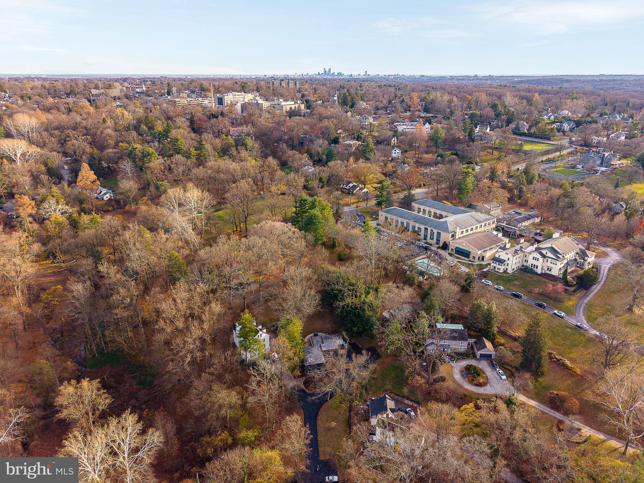 CHESTNUT HILL - Residential
