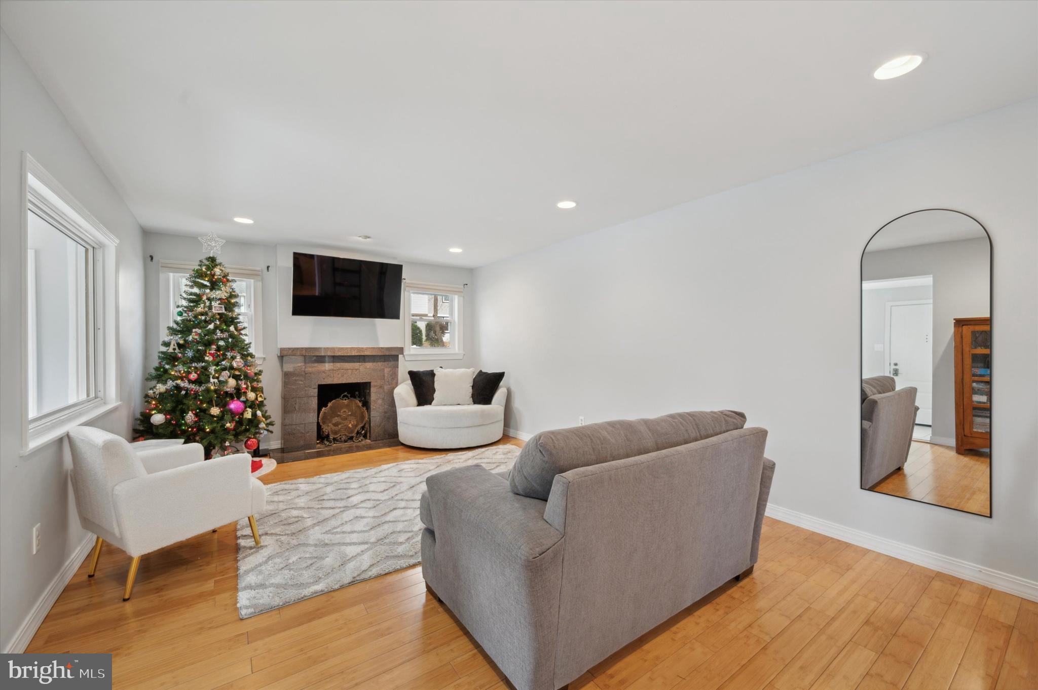 PENN WYNNE - Residential