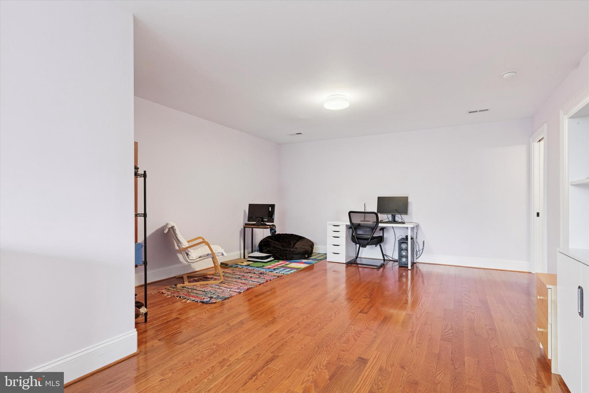 DEER LAKE BLUE BELL - Residential