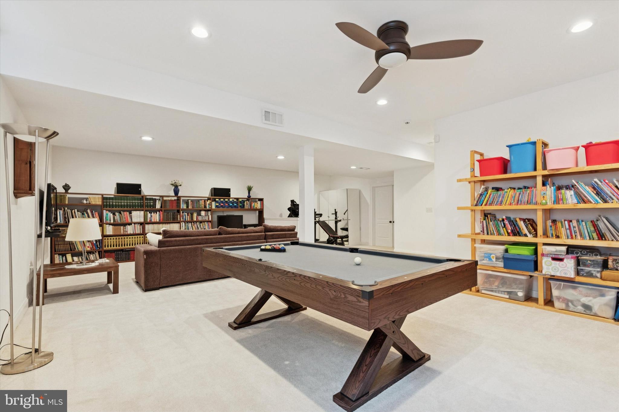 DEER LAKE BLUE BELL - Residential