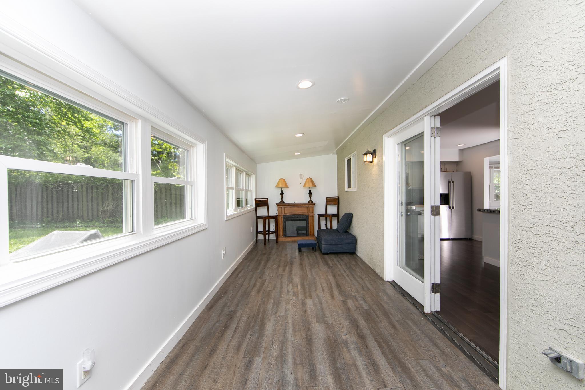 ROXBOROUGH - Residential