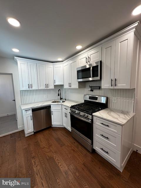 DICKINSON NARROWS - Residential