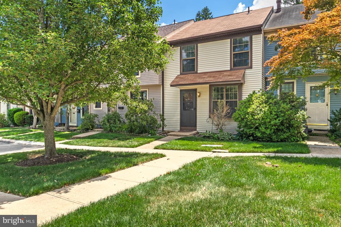 307 FRANKLIN COURT