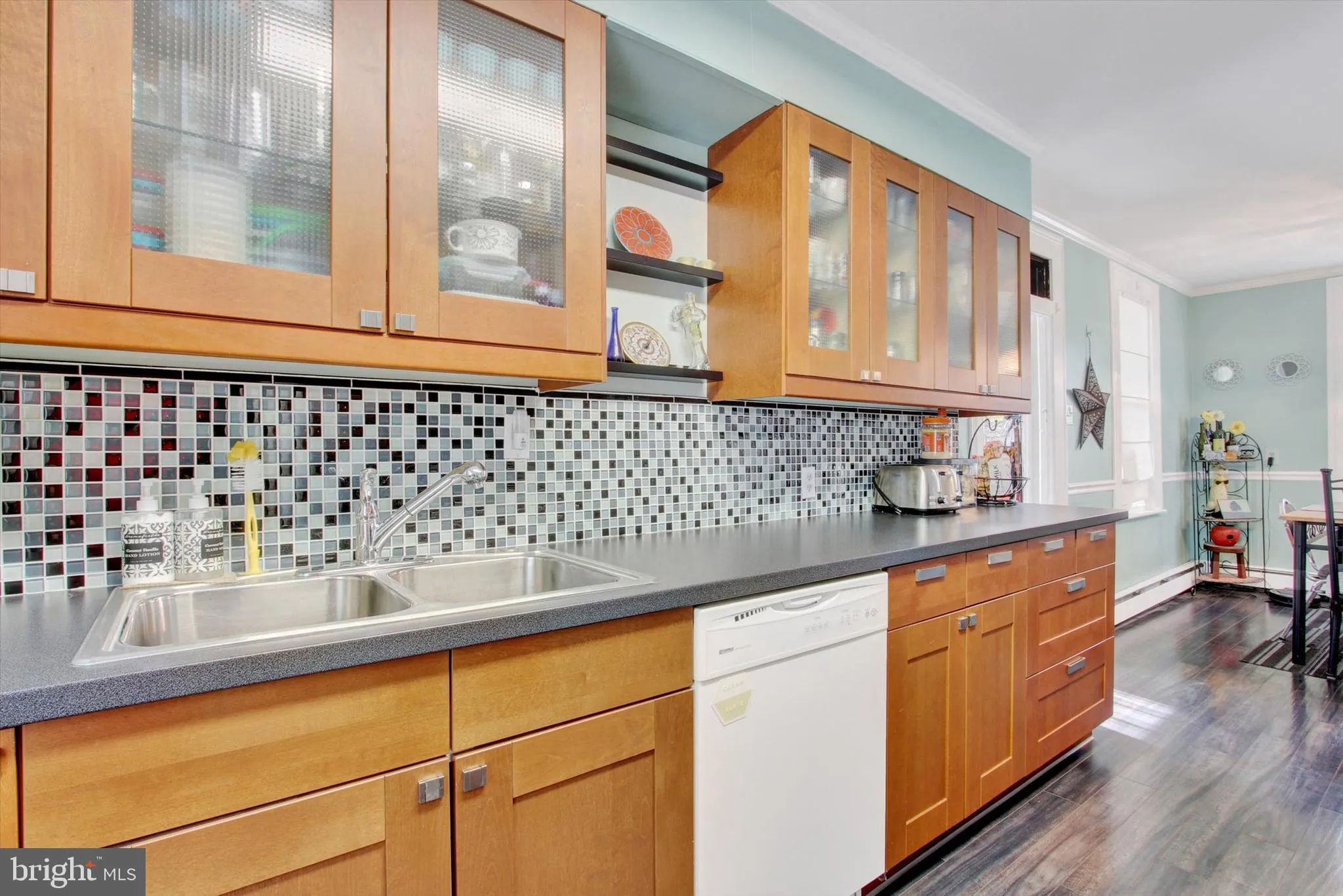 Hanover, Pennsylvania 17331, United States, 3 Bedrooms Bedrooms, ,2 BathroomsBathrooms,Residential,Pending,89607