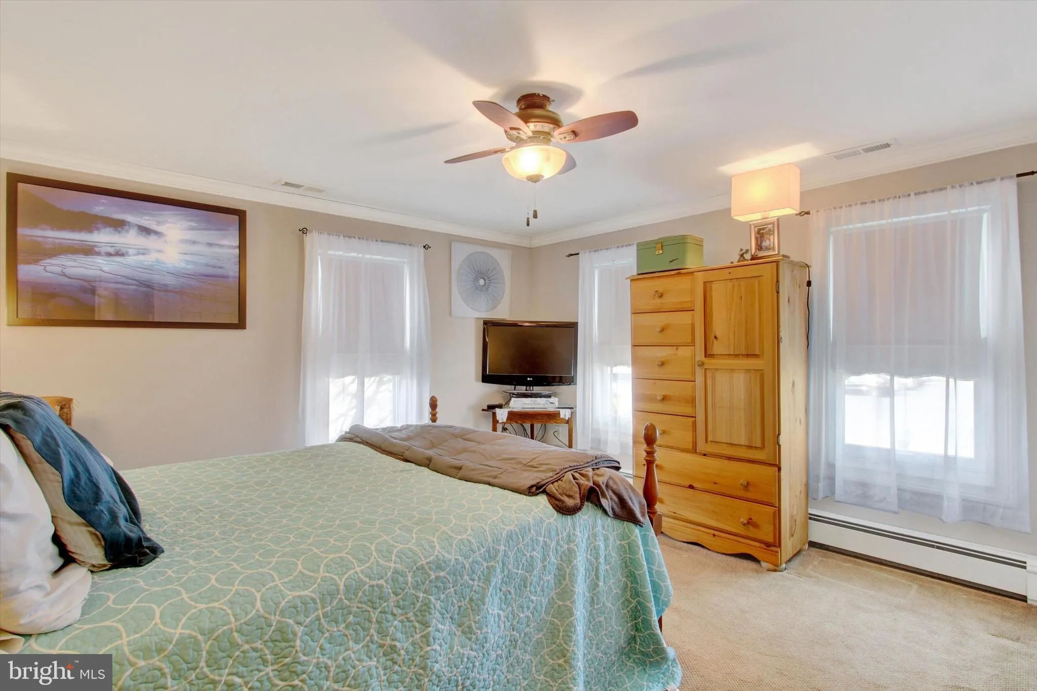 Hanover, Pennsylvania 17331, United States, 3 Bedrooms Bedrooms, ,2 BathroomsBathrooms,Residential,Pending,89607