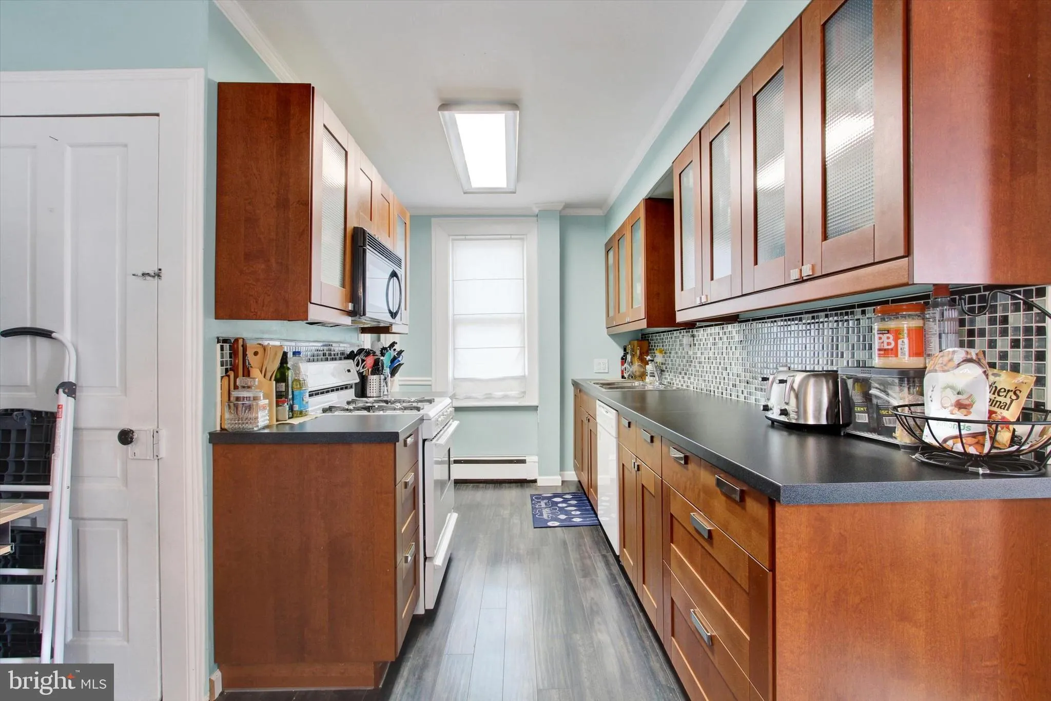 Hanover, Pennsylvania 17331, United States, 3 Bedrooms Bedrooms, ,2 BathroomsBathrooms,Residential,Pending,89607