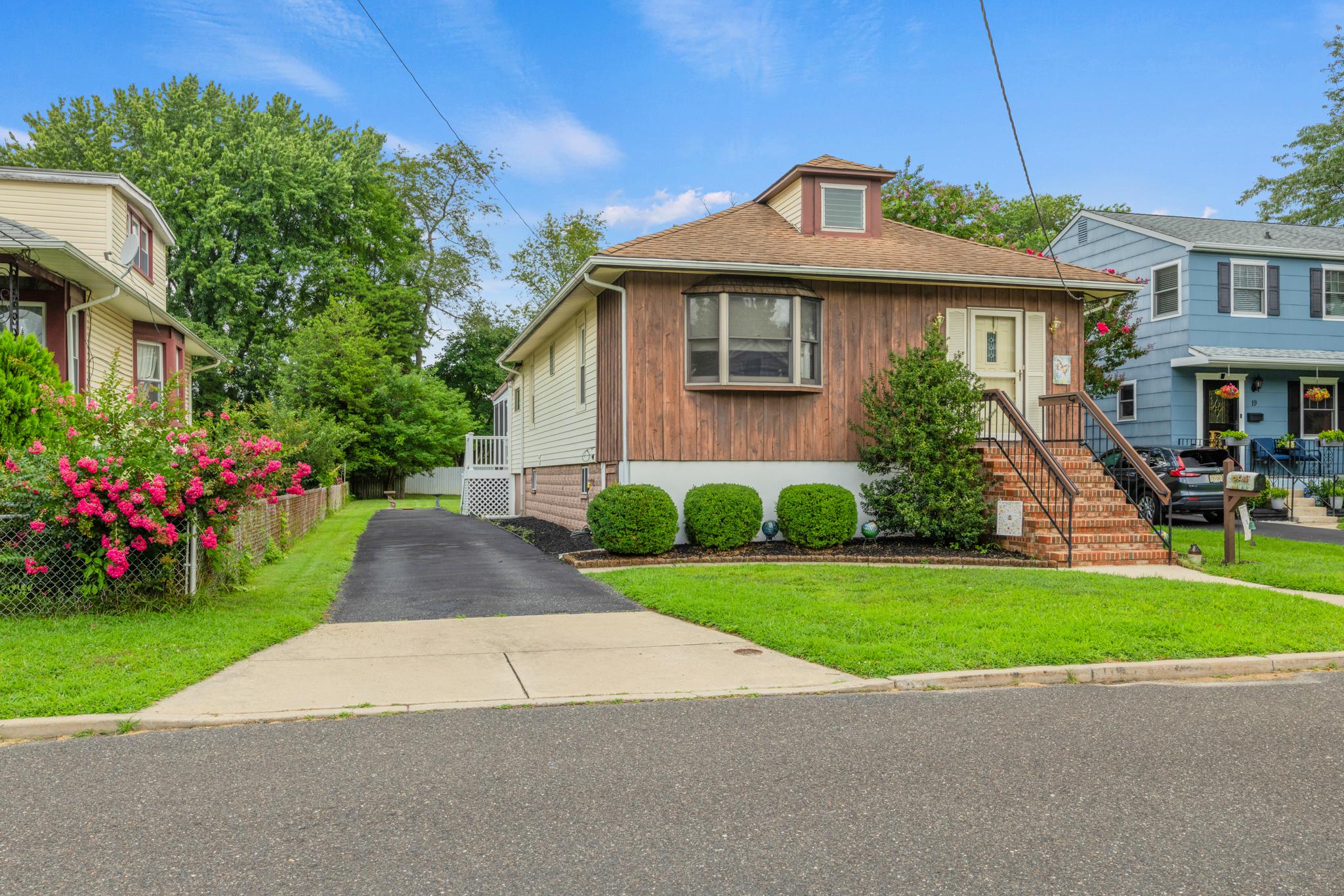 23 BROWNING AVENUE
