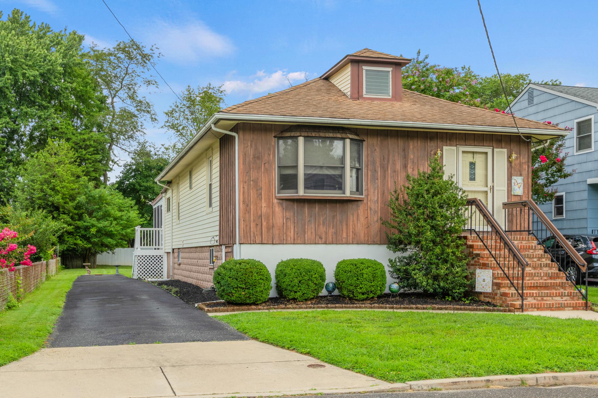23 BROWNING AVENUE