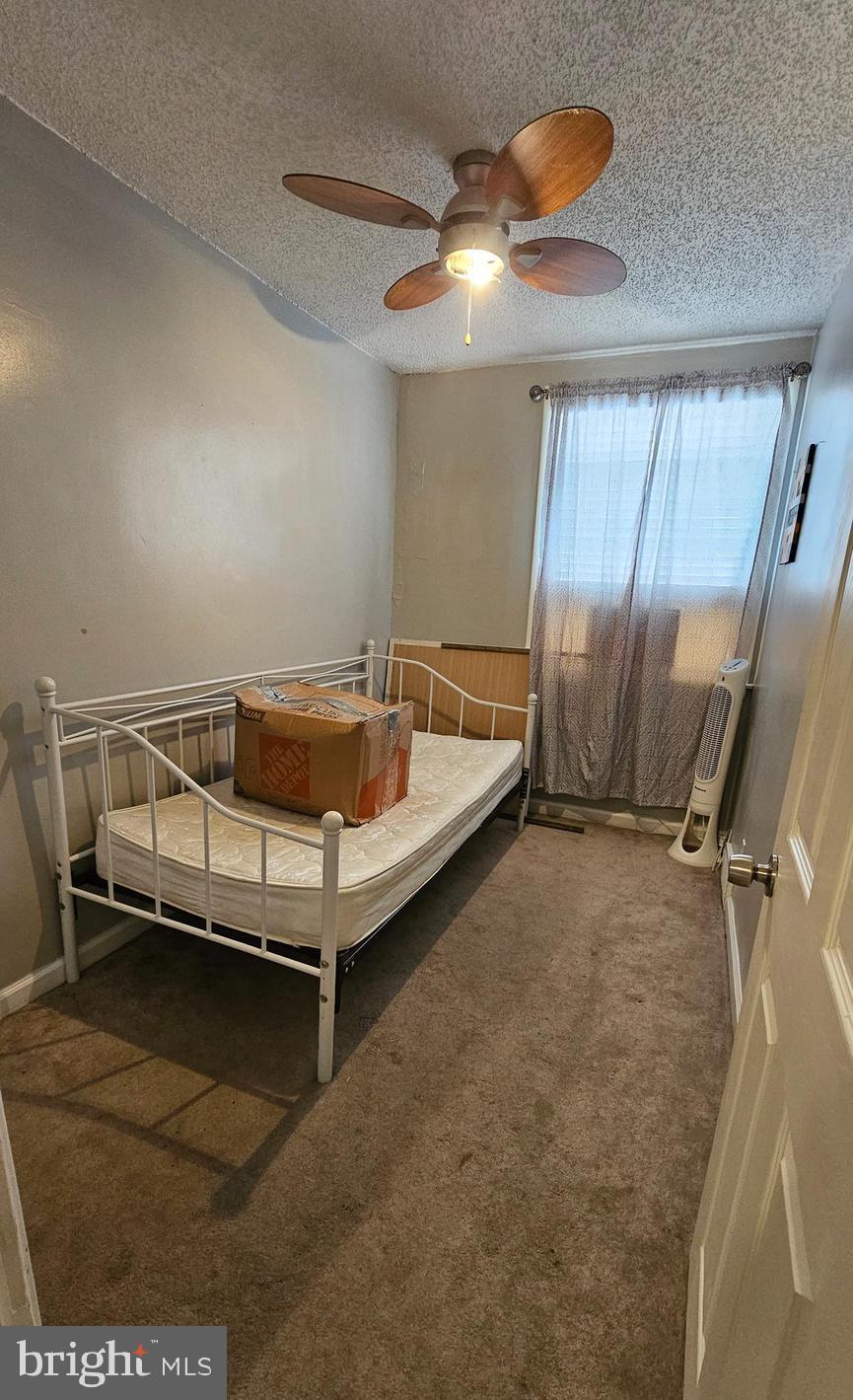 HOLMESBURG - Residential
