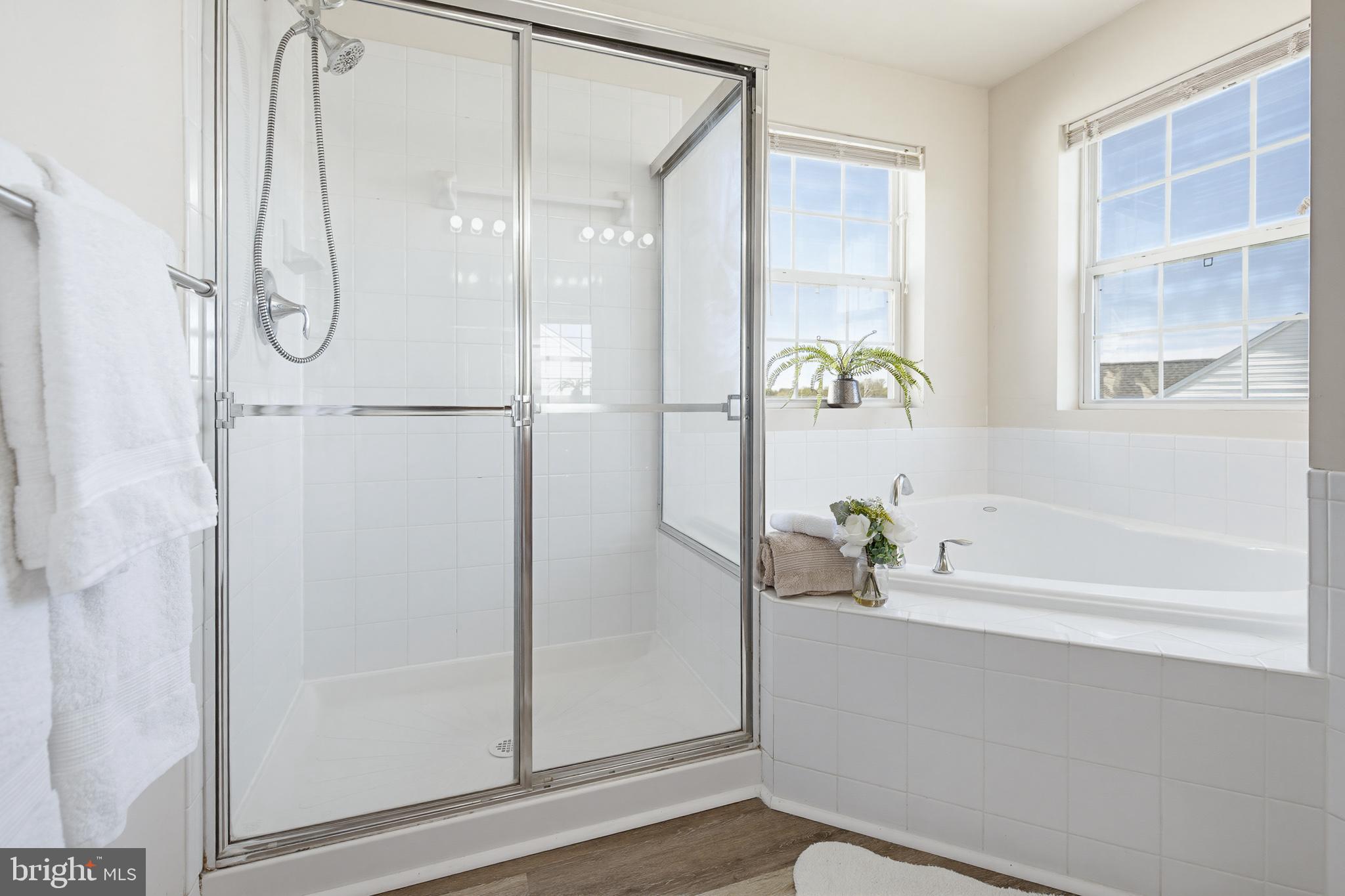 HAWTHORNE RIDGE - Residential