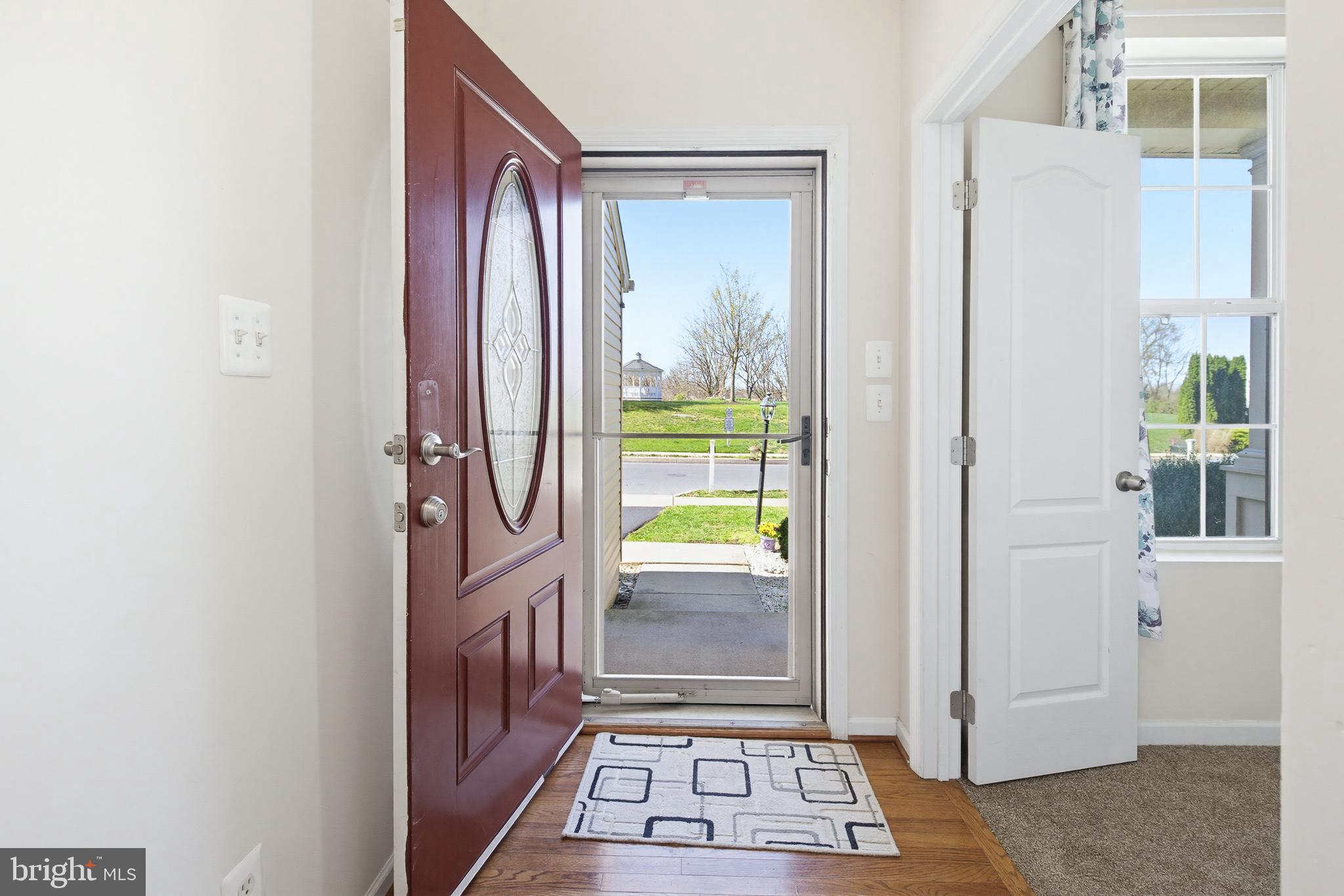 HAWTHORNE RIDGE - Residential