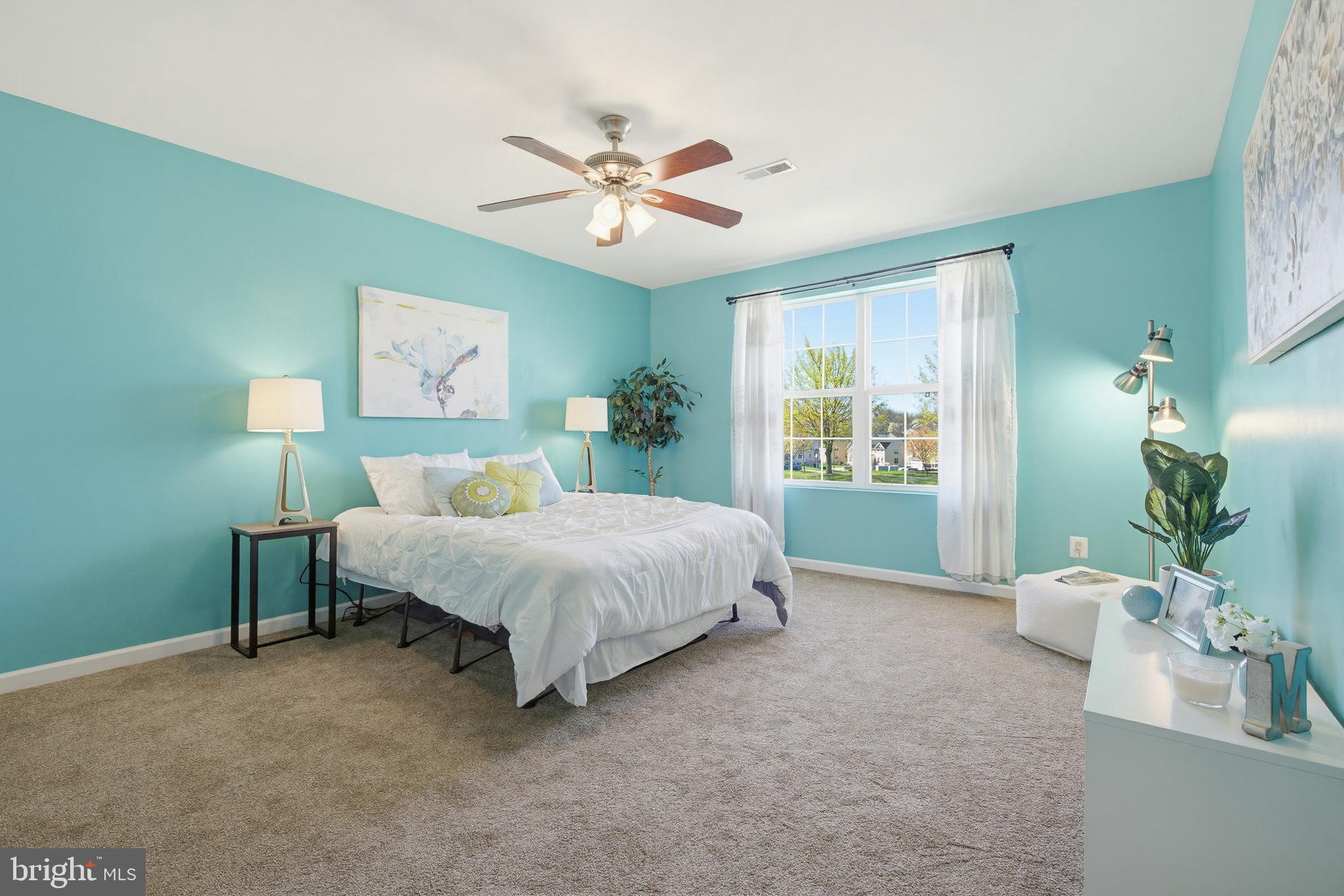 HAWTHORNE RIDGE - Residential