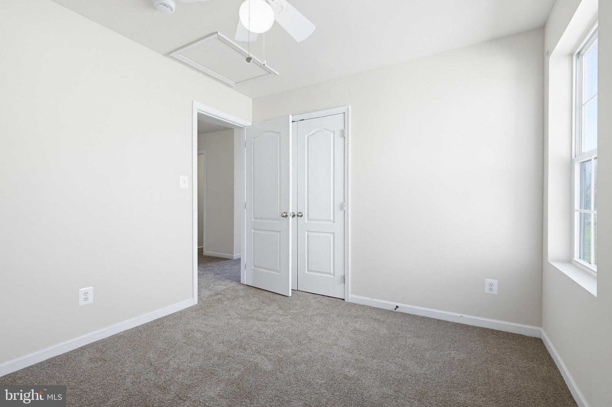 HAWTHORNE RIDGE - Residential