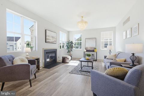 292 KENTSHIRE DRIVE LANCASTER PA 17603