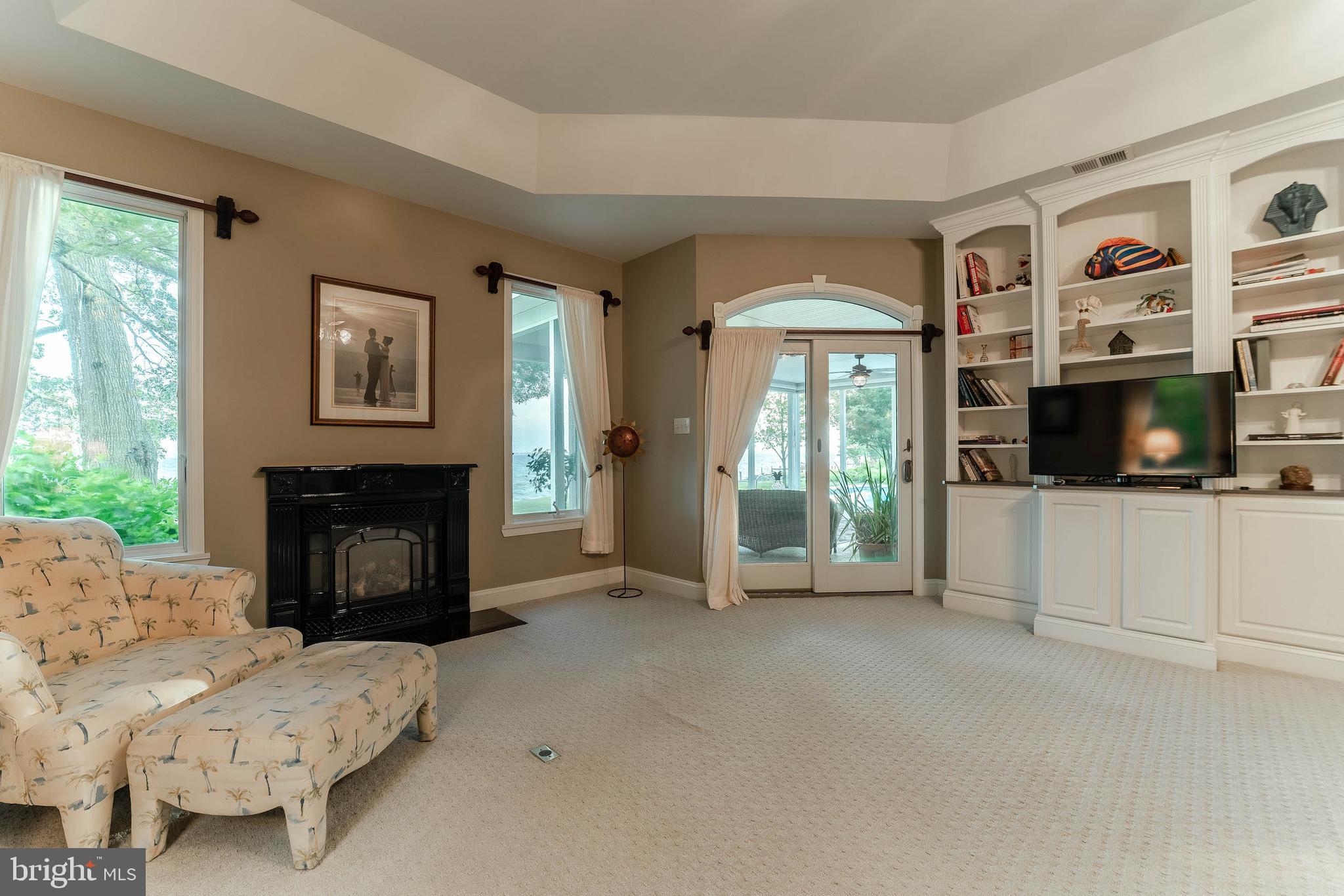 WOODLAND POINT SUB - Residential